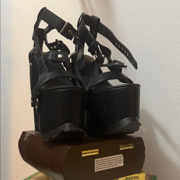 YRU Nightcall Black Platform Heels with Silver Studs - Picture 4 of 6